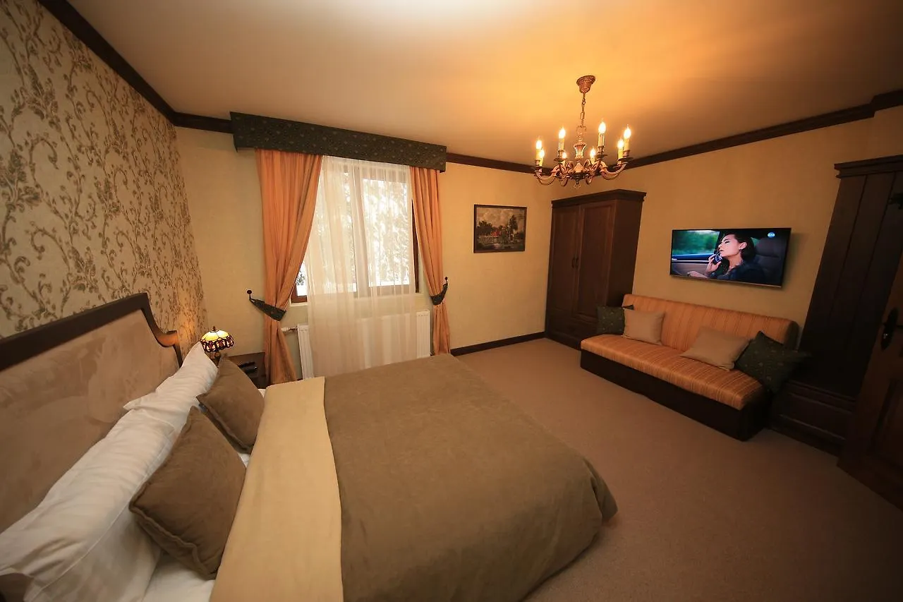 Chalet The Forest Lodge 반스코